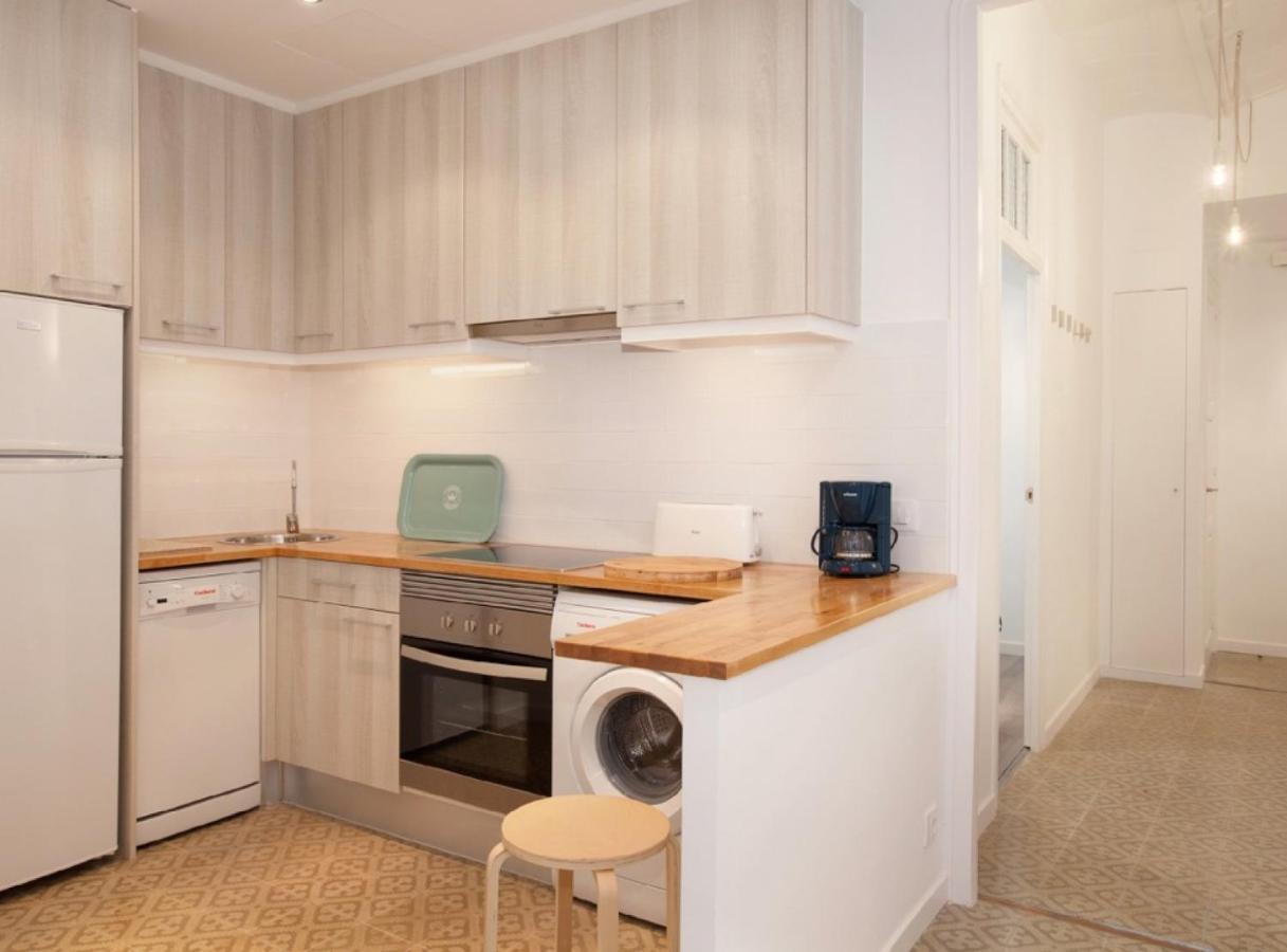Napoles - Modernist Flat Close To Sagrada Familia Barcellona Esterno foto