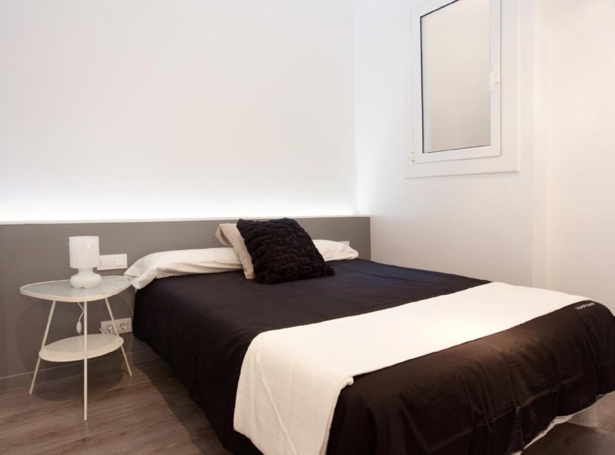 Napoles - Modernist Flat Close To Sagrada Familia Barcellona Esterno foto